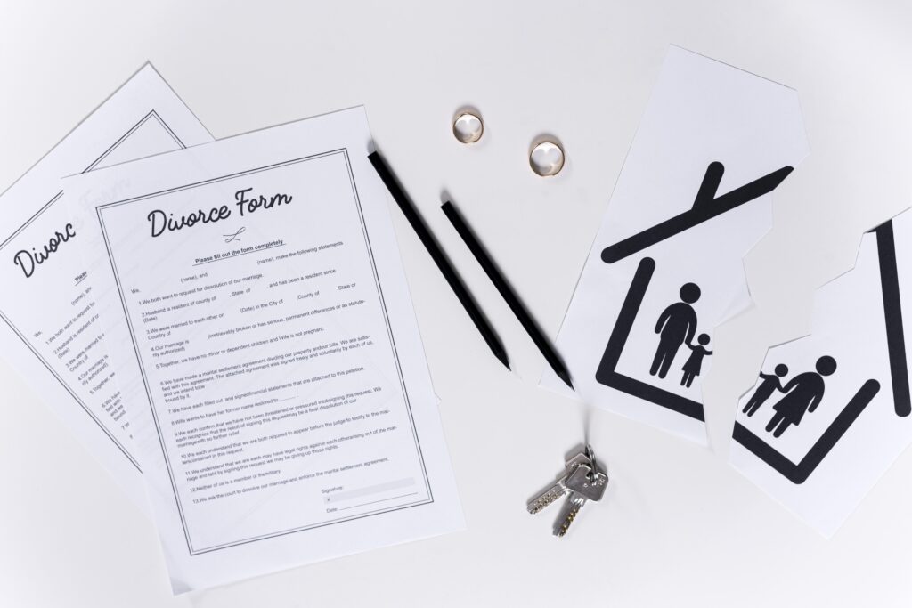 Divorce Lawyer in Noida